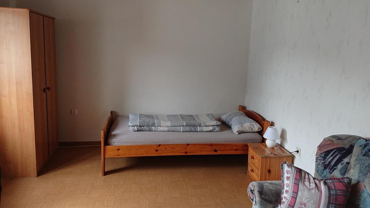 Ferienwohnung Linde - Marburg Biedenkopf Mit 5 Zimmer Und Balkon Frechenhausen Dış mekan fotoğraf